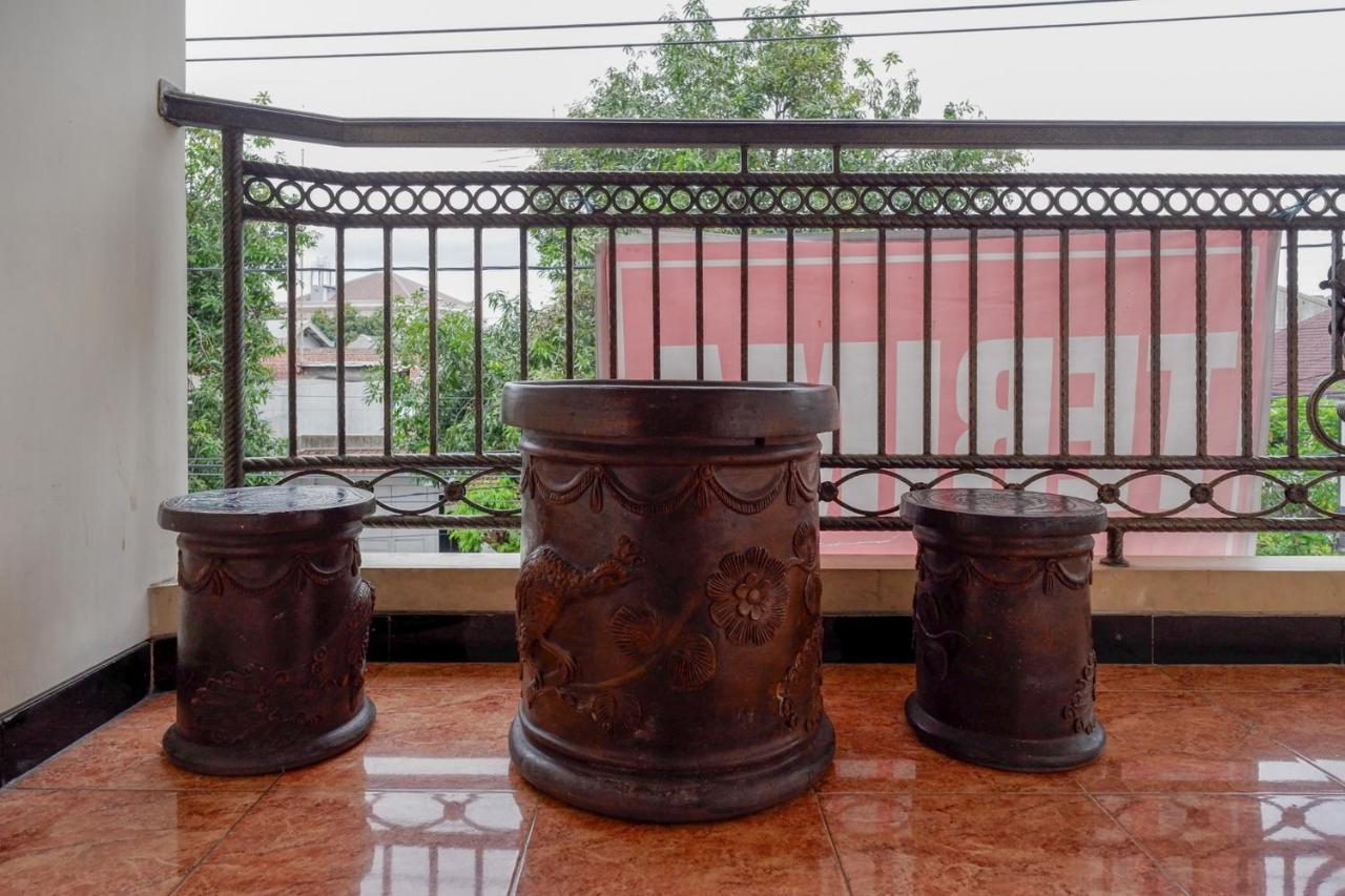 KoolKost near Kawasan Simpang Lima Semarang Hotel Bagian luar foto