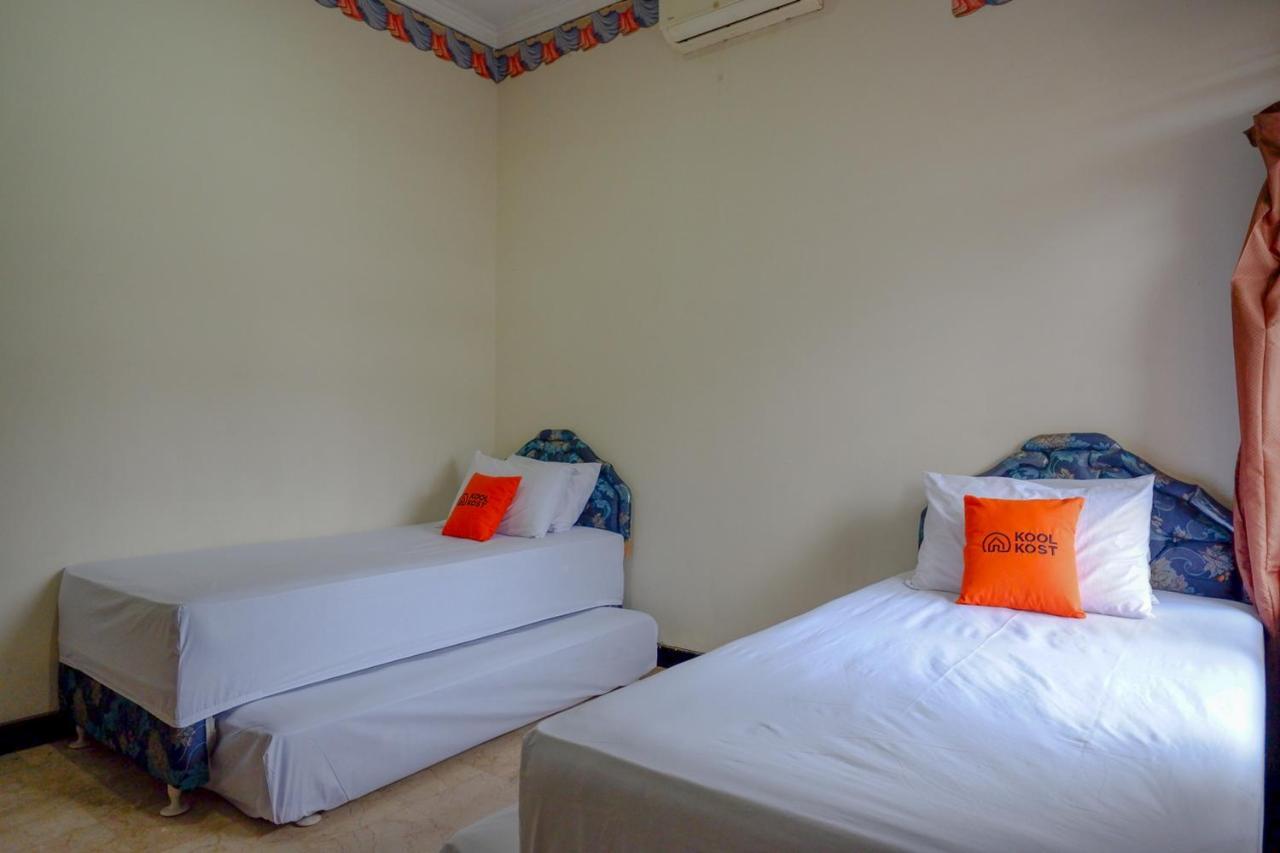 KoolKost near Kawasan Simpang Lima Semarang Hotel Bagian luar foto