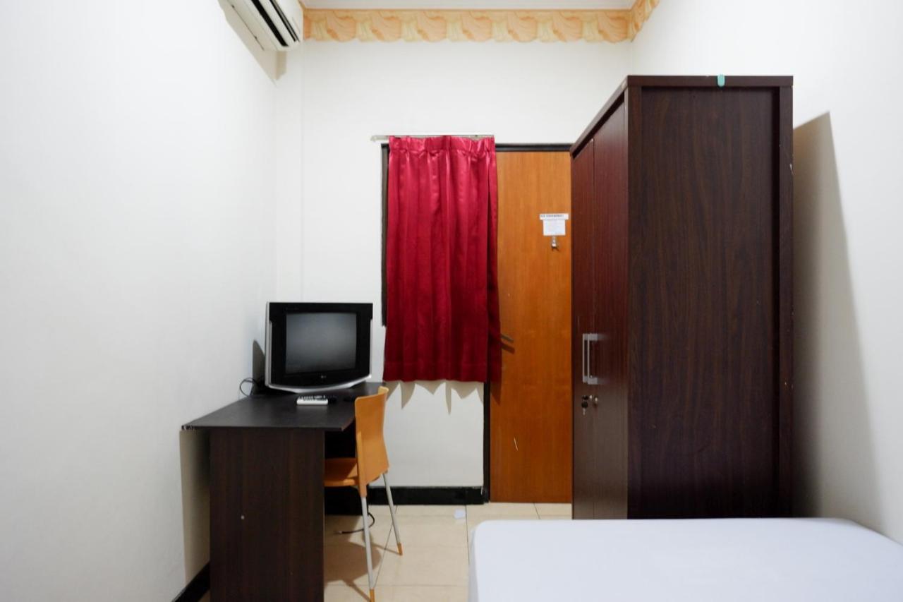KoolKost near Kawasan Simpang Lima Semarang Hotel Bagian luar foto