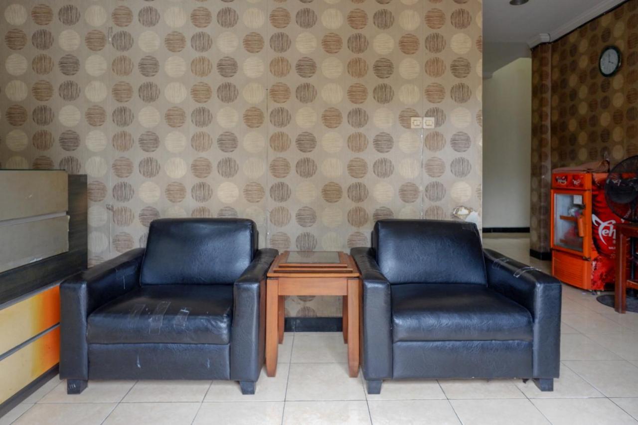 KoolKost near Kawasan Simpang Lima Semarang Hotel Bagian luar foto