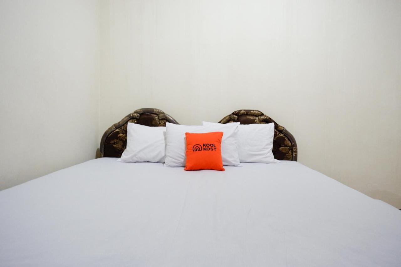 KoolKost near Kawasan Simpang Lima Semarang Hotel Bagian luar foto